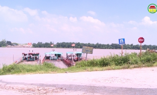 Các bến khách ngang sông dừng hoạt động