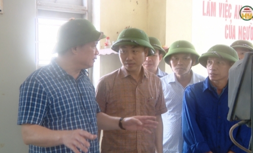Chủ tịch UBND tỉnh kiểm tra công tác phòng ngập úng