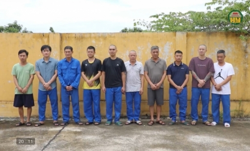 Truy tố 10 đối tượng cá độ bóng đá