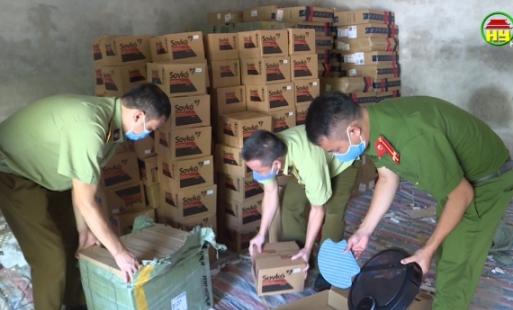 Hưng Yên: Bắt số lượng lớn phụ tùng xe máy và hàng điện tử nhập lậu