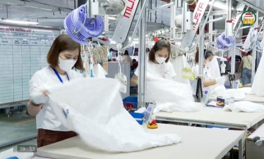 Doanh nghiệp tăng tốc sản xuất những tháng cuối năm 