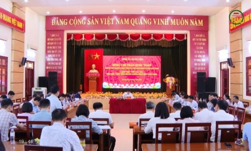 Đồng chí Phó Bí thư Thường trực Tỉnh uỷ làm việc với các địa phương