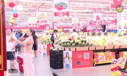 Sôi động thị trường mua sắm