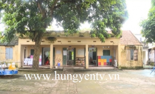 Trường mầm non xã Yên Hòa, huyện Yên Mỹ xuống cấp, đe dọa tính mạng cô và trò