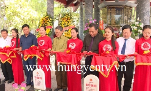 Đoàn công tác tỉnh Hưng Yên thăm, viếng các di tích lịch sử tại Quảng Trị, Quảng Bình và Hà Tĩnh