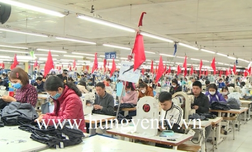 Các doanh nghiệp ở Hưng Yên đẩy mạnh sản xuất trong ngày làm việc đầu năm
