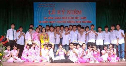 Lớp có 5 học sinh đạt trên 29 điểm xét tuyển đại học ở trường THPT Dương Quảng Hàm