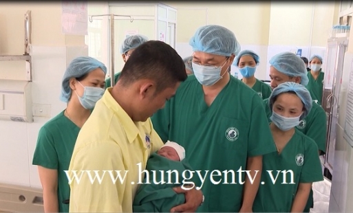 BV Sản nhi tỉnh Hưng Yên đón em bé đầu tiên ra đời bằng phương pháp thụ tinh ống nghiệm IVF