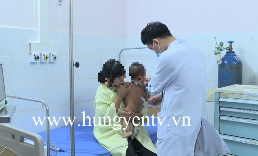 Hưng Yên: Nắng nóng cao điểm, bệnh nhi bị sởi tăng đột biến