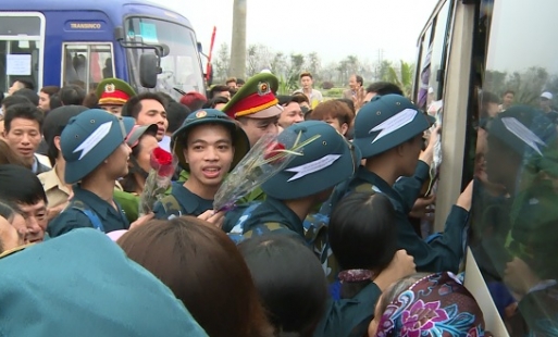 Hưng Yên giao quân vào ngày 20/2