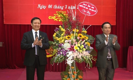 Đoàn đại biểu Tòa Giám mục Giáo phận Thái Bình thăm, chúc Tết Tỉnh ủy, HĐND, UBND tỉnh Hưng Yên