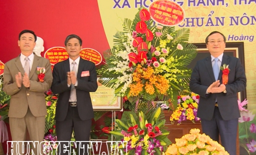 Bí thư Tỉnh ủy Đỗ Tiến Sỹ dự lễ đón nhận xã nông thôn mới ở thành phố Hưng Yên