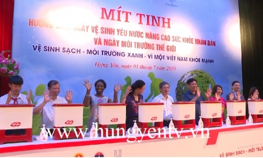 Mít tinh hưởng ứng Ngày Vệ sinh yêu nước nâng cao sức khỏe nhân dân và Ngày môi trường Thế giới 