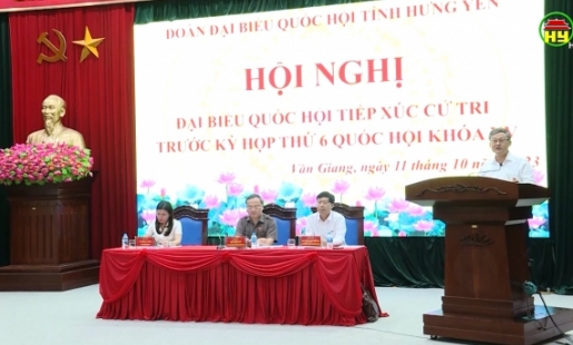 Đại biểu Quốc hội tiếp xúc cử tri huyện Văn Giang