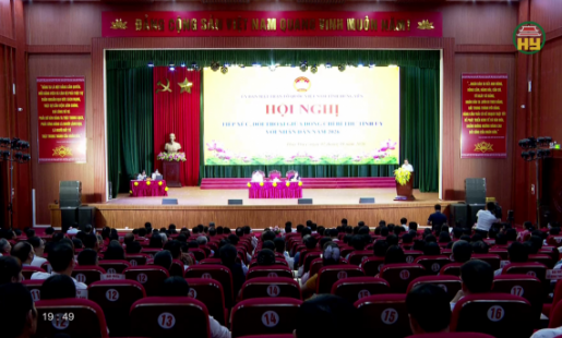 Đồng chí Bí thư Tỉnh ủy đối thoại với nhân dân