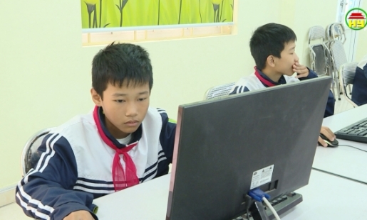 Cậu học trò nghèo hiếu học ở trường THCS Minh Tiến