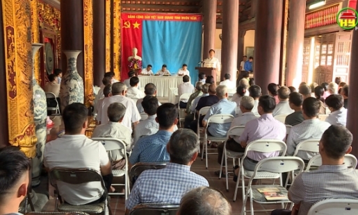 Đồng chí Bí thư Tỉnh uỷ Nguyễn Hữu Nghĩa dự sinh hoạt chi bộ thôn Minh Khai