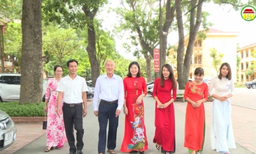 Những nhà giáo tận tụy với nghề