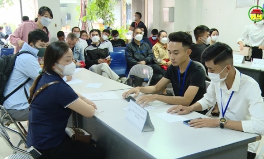 Phát triển thị trường lao động bền vững 