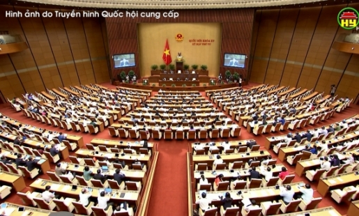 Quốc hội thảo luận về dự án Luật đất đai( sửa đổi)