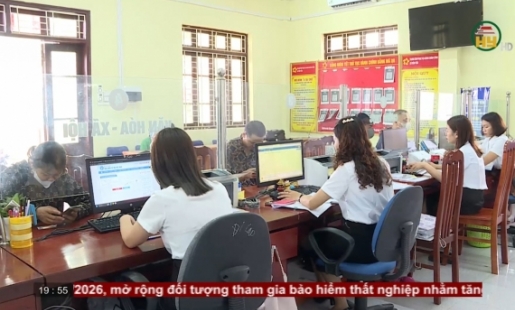 Hỗ trợ người làm việc tại trung tâm phục vụ hành chính công