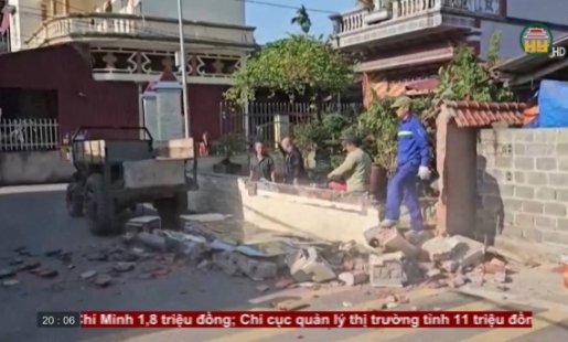 Lan tỏa phong trào hiến đất làm đường