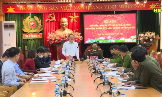 Kiểm điểm tập thể, cá nhân BTV Đảng ủy Công an tỉnh.