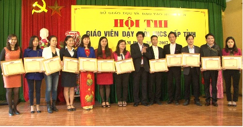 38 thầy cô được công nhận giáo viên giỏi bậc THCS tỉnh Hưng Yên