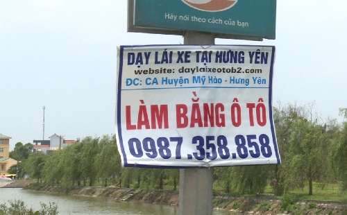 Hưng Yên: Quảng cáo chào mời thi bằng lái ô tô, 