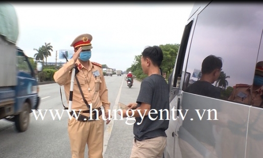 Hưng Yên: Xử phạt 300 trường hợp trong buổi đầu ra quân tổng kiểm soát phương tiện giao thông 