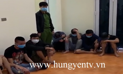 Bắt 14 đối tượng sát phạt nhau bằng hình thức xóc đĩa ở Ân Thi