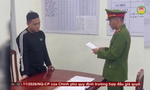 Dùng ứng dụng ngân hàng giả lừa đảo