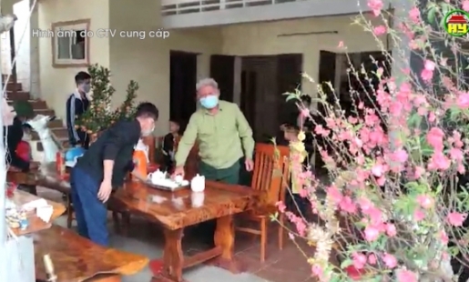 Người dân xã Yên Phú đón tết trong điều kiện phòng dịch