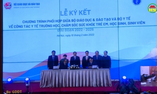 Công bố chương trình sức khỏe học đường giai đoạn 2021 - 2025