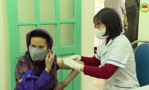 Đẩy nhanh tiến độ tiêm mũi 3 cho người dân