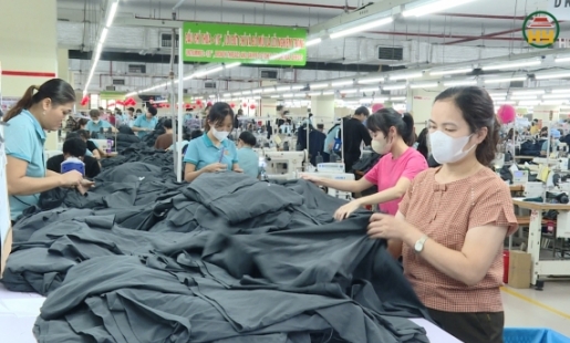 Không khí làm việc cuối năm tại một số doanh nghiệp