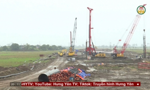 Trên công trình dự án trọng điểm ngày cuối năm