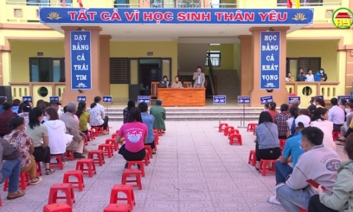 Trường Tiểu học Tân Dân trả lại phụ huynh học sinh 4 khoản thu chưa phù hợp