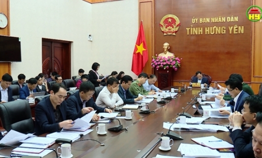 UBND tỉnh họp với các thành viên xem xét và cho ý kiến về một số nội dung quan trọng 