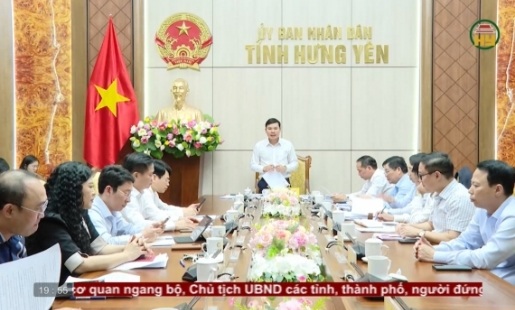 Xem xét cho ý kiến vào các báo cáo lĩnh vực tài chính