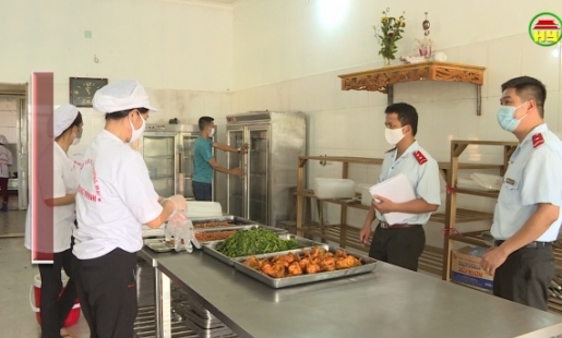 Phát hiện 8 mẫu có chứa hàn the và hàm lượng nitrat còn tồn dư.