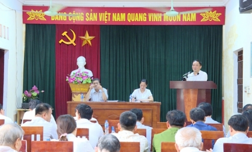 Chủ tịch UBND tỉnh dự sinh hoạt Chi bộ thôn Bình Lương