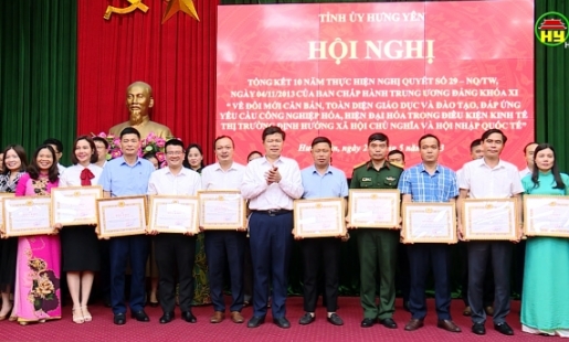 Tổng kết 10 năm thực hiện Nghị quyết 29 của Ban chấp hành TW Đảng