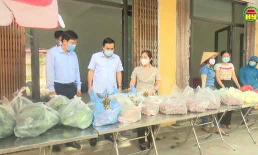 Nhiều đơn vị, doanh nghiệp trong tỉnh chung tay hỗ trợ tiêu thụ vải cho nông dân tỉnh Bắc Giang	