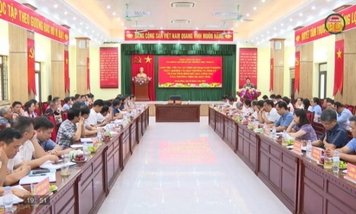 Đoàn công tác của Ban Thường vụ Tỉnh uỷ làm việc với các địa phương