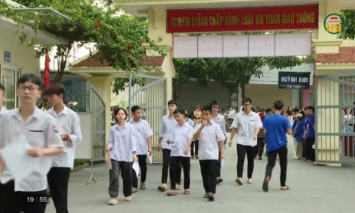 Hơn 43.000 thí sinh dự thi tốt nghiệp hoàn thành ngày thi thứ nhất 