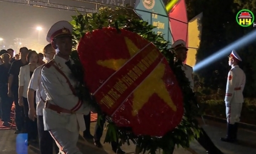 Hưng Yên: Thắp nến tri ân các anh hùng liệt sĩ nhân dịp 27/7