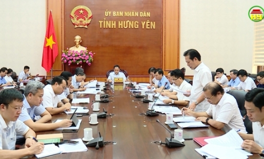 UBND tỉnh giao ban với các thành viên để xem xét và cho ý kiến về một số nội dung quan trọng 