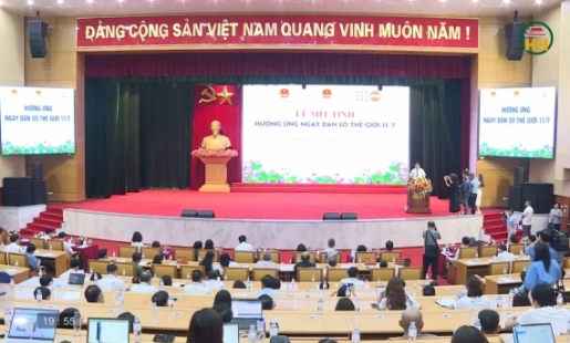 Mít tinh hưởng ứng Ngày Dân số thế giới 