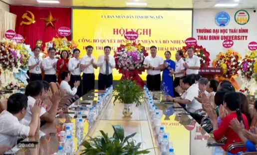 Tiếp nhận và bổ nhiệm Hiệu trưởng Trường Đại học Thái Bình
